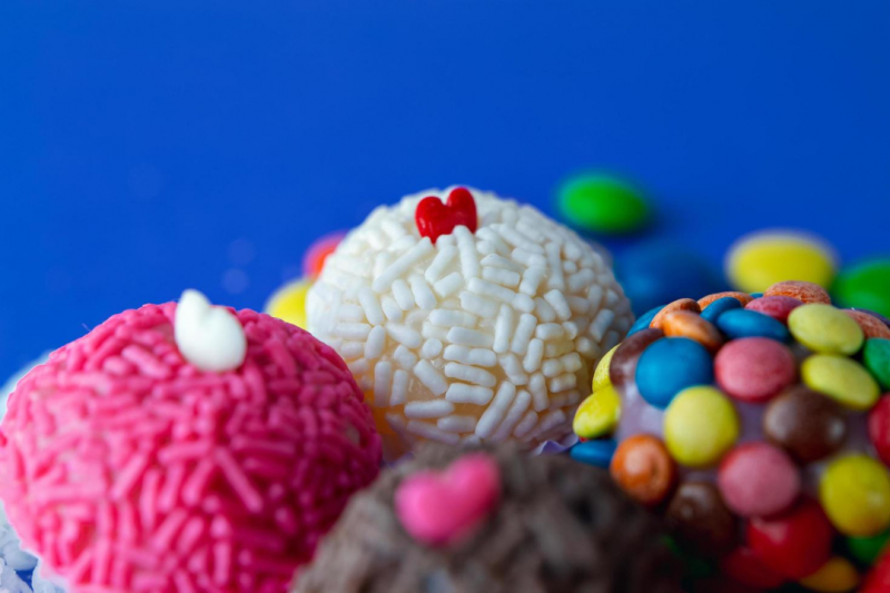 Brigadeiro para Festa Junina: Diversas Receitas Irresistíveis Brigadeiro para Festa Junina: Diversas Receitas Irresistíveis